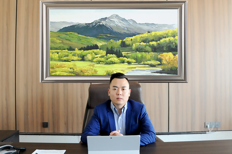 新歲新紀新甲子  穩扎穩打穩攀升